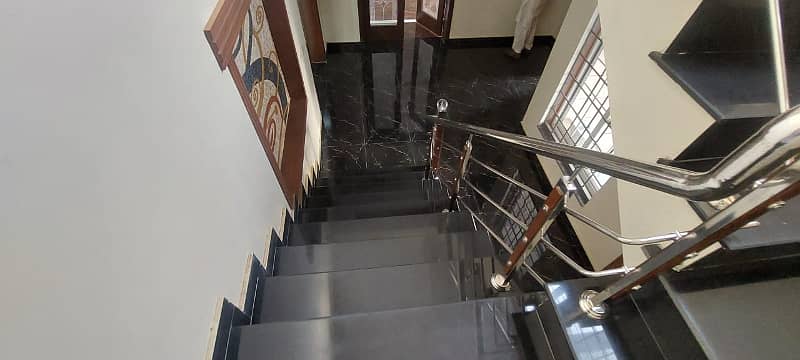 1 Kanal Luxury House Available For Sale In Shaheen Block Sector B Bahria Town Lahore 27