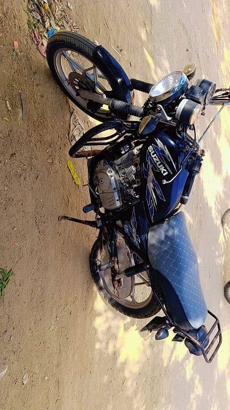 Suzuki 150 se 2020 Just like New 3