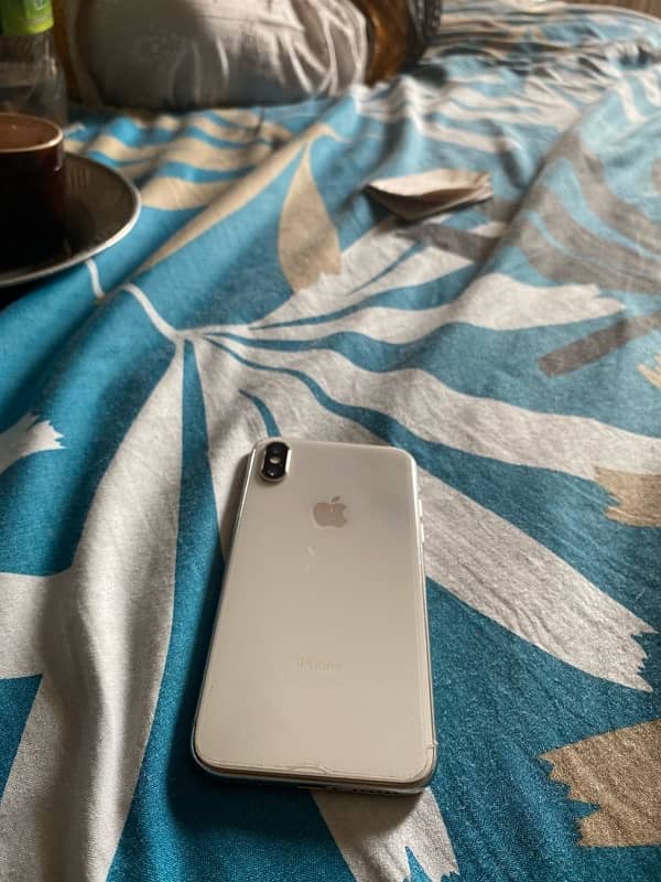 iPhone X 64 Gb 4