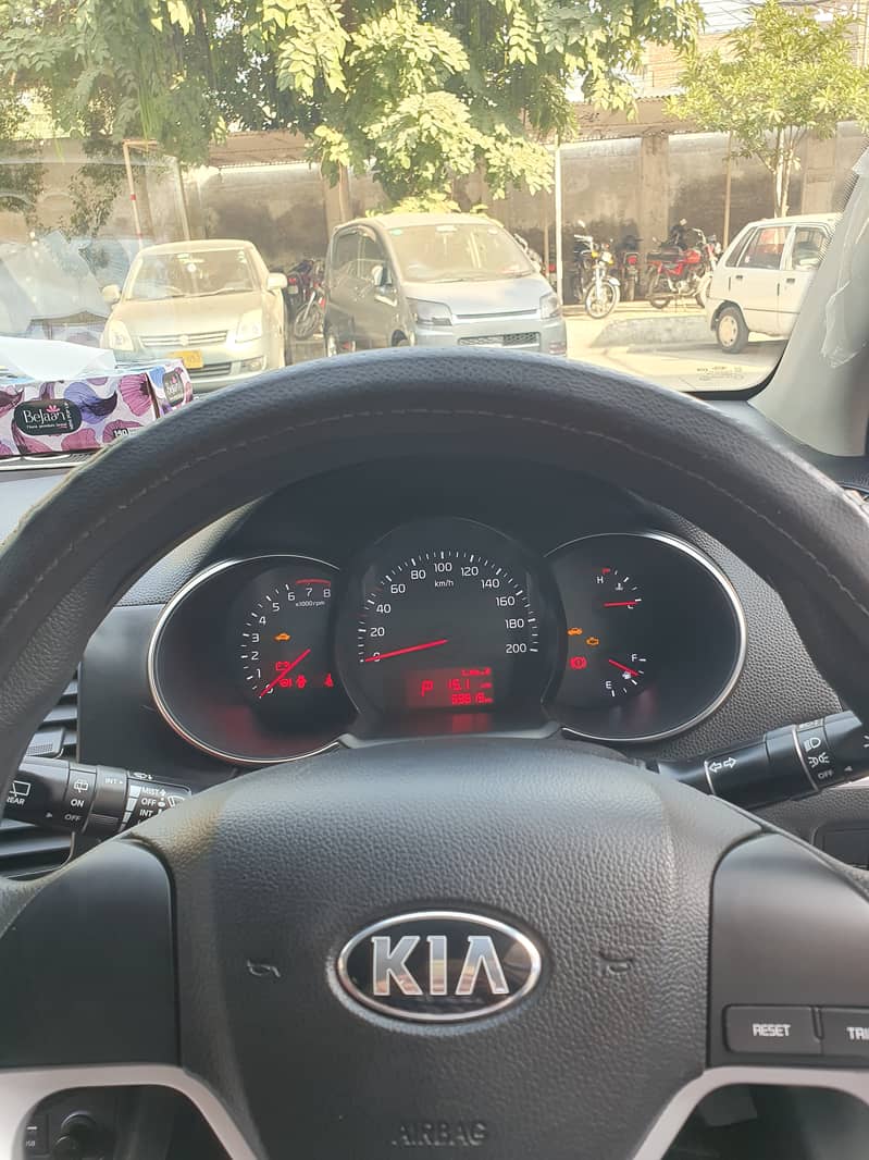 KIA Picanto 2021 AT 1.0 4