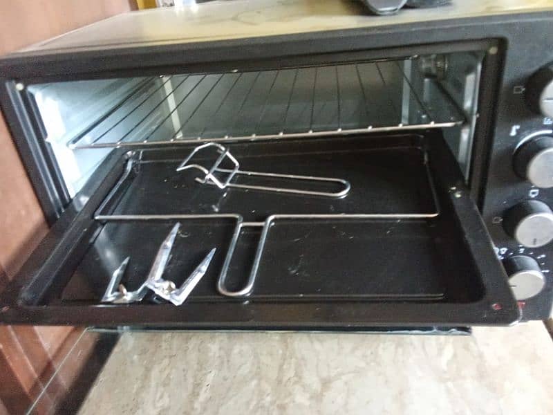 baking,grilled and air frying oven. . . 3 in one 4