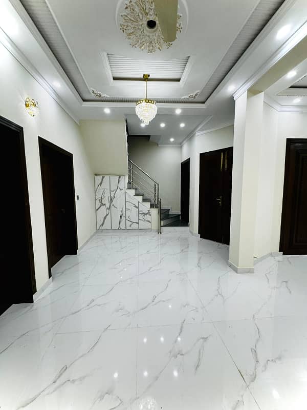 6 Marla Beautiful House available on Installments in Al Qayyum Garden, Lahore 1