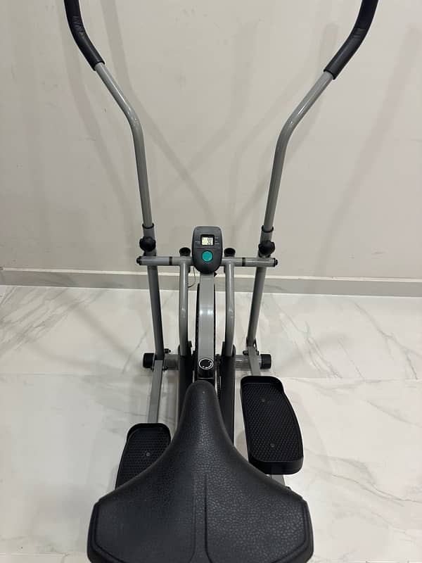 1. American Fitness Elliptical exercise cycle/bike. 5