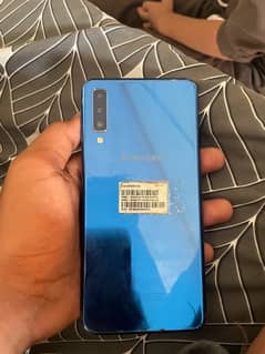 Samsung galaxy A7 128gb good condition