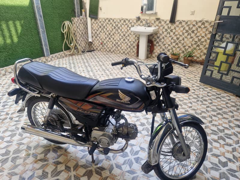 Honda CD 70 2022 2