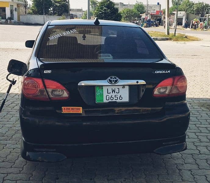 Toyota Corolla xli 6 model Lahore registeration 14