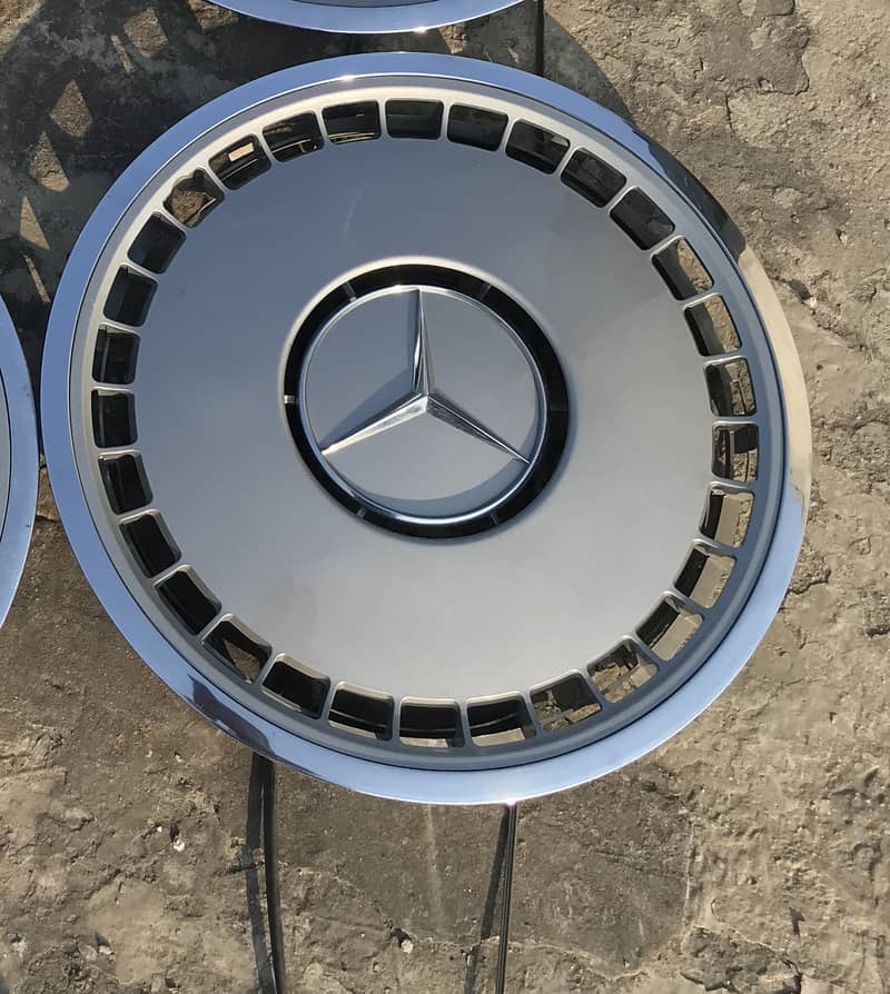 Mercedes Benz Wheelcap  W124 E-Class W126 Hubcap RimCover W140 S-Class 2