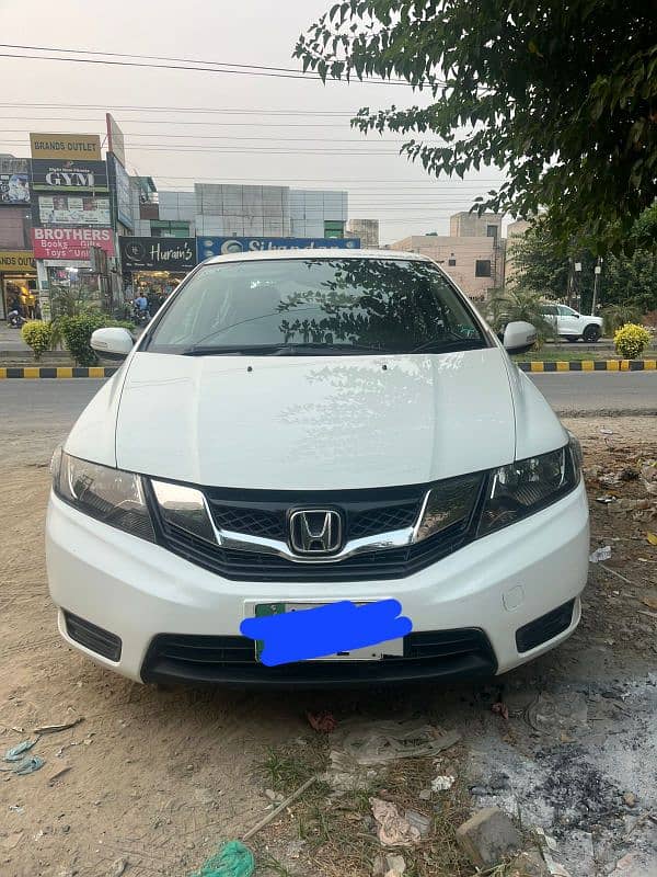 Honda City manual 2017 white emaculate 1.3 manual 0