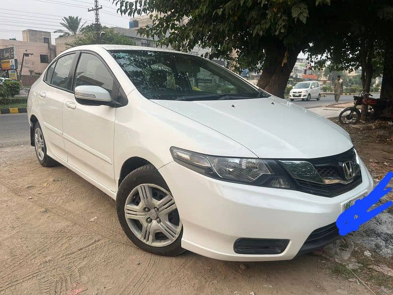 Honda City manual 2017 white emaculate 1.3 manual 2