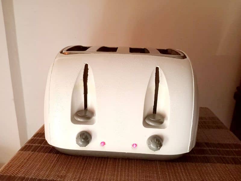 Black and Decker Toaster 4 Slices 9