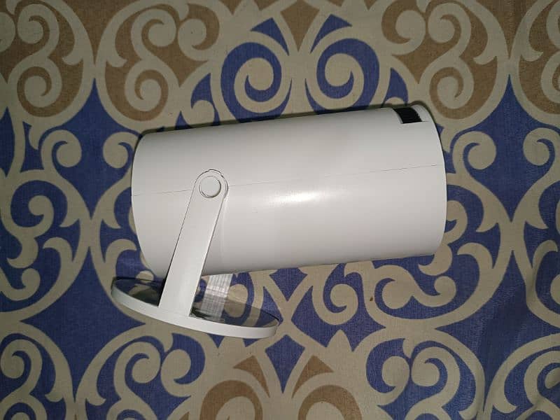 Android Projector HY300 1