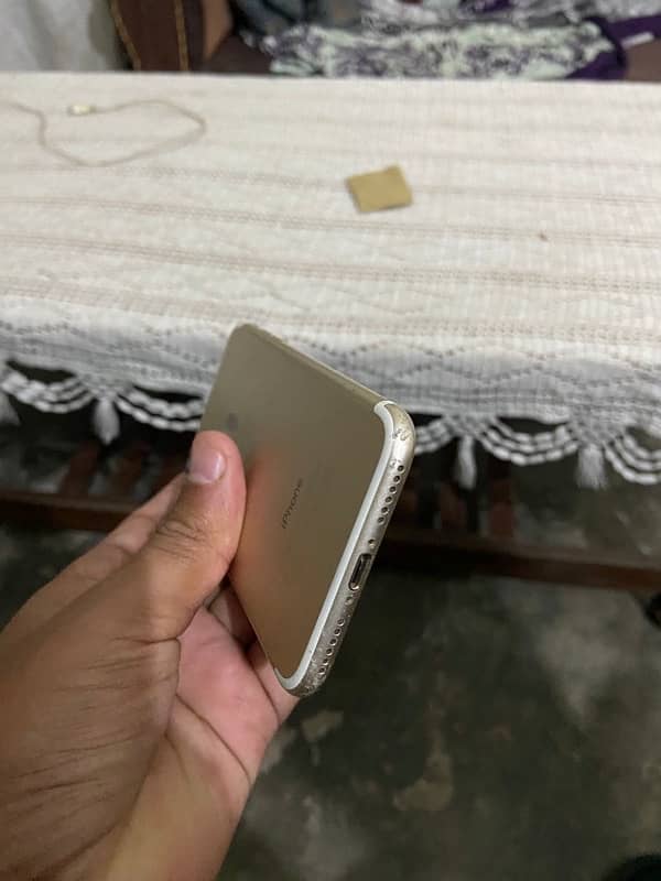 iPhone 7 100% original body 3