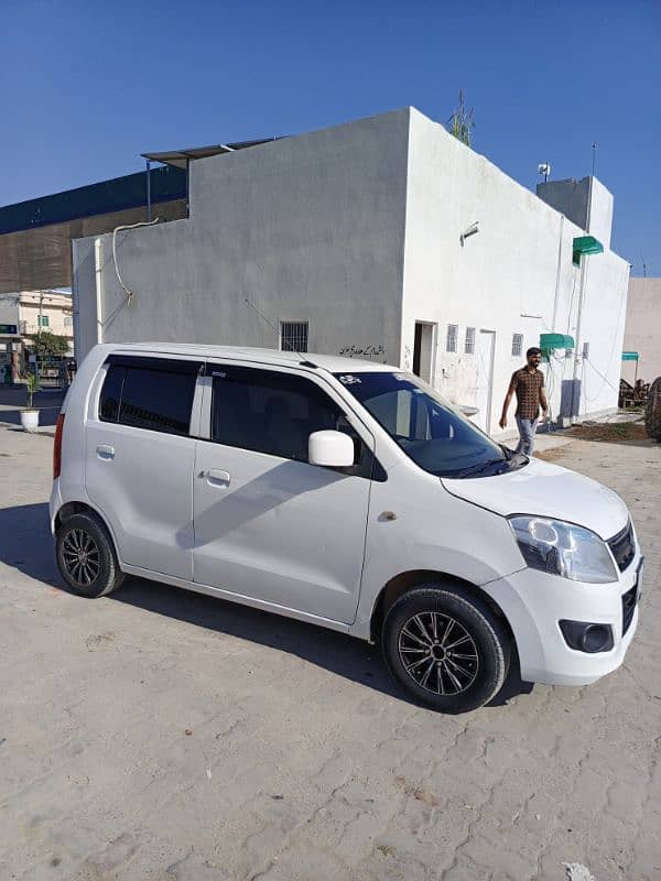 Suzuki Wagon R 2017 0