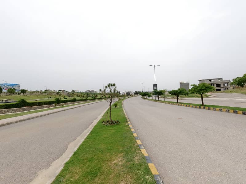 5 Marla Plot File For Sale On Installment In Taj Residencia ,One Of The Most Important Location Of Islamabad, Discounted initial Price 12.64 Lakh 4