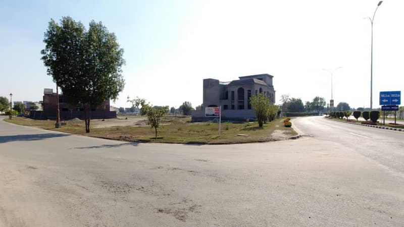 1 Kanal Residential Plot Facing 45ft Road For Sale in Sector M-2 Lake City Lahore 13