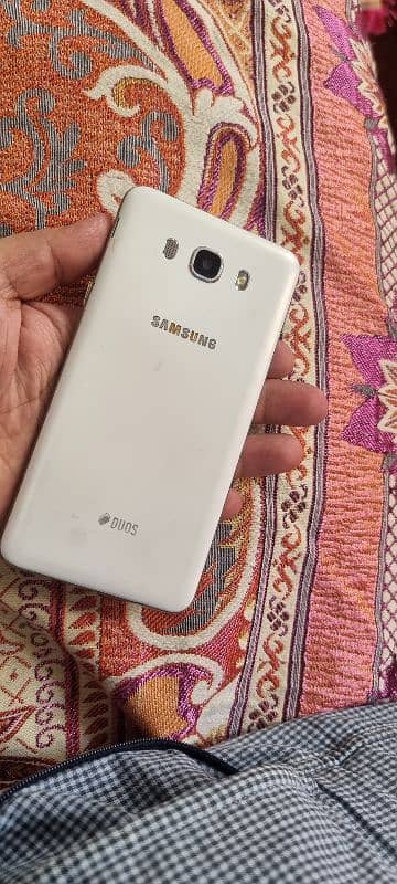 Samsung J7 6 1