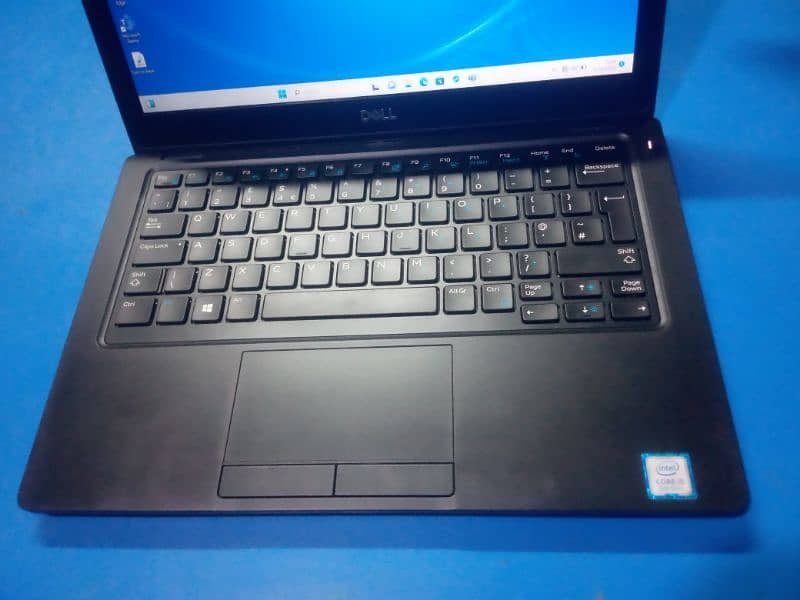 dell laptop 8th generation  just like new! 03456173972 0