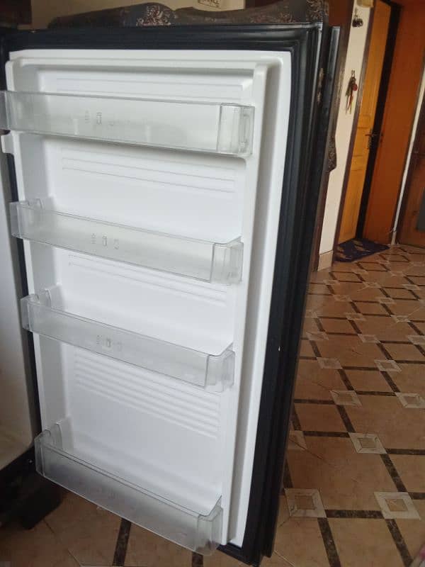 pel jumbo size fridge with warranty 5