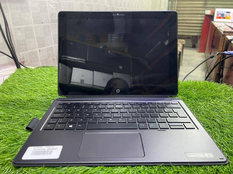 HP Pro X2 612 G2 {DETACHABLE} 2