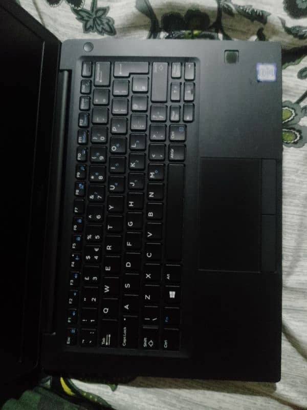 laptop for sale 8th gen core i7 16 gb Ram 128 gb ssg hard 2