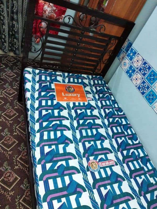 Single bed with mattress heavy steel 2