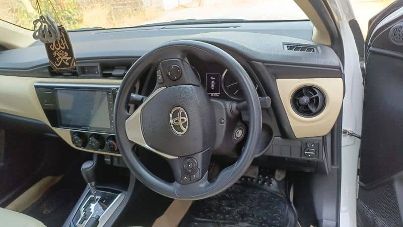 Toyota Altis 1.6 X2021 4