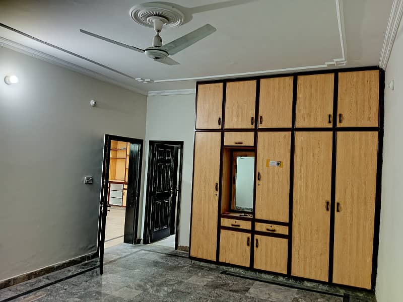 1 KANAAL 6 BED HOUSE FOR RENT IN JOHAR TOWN 10