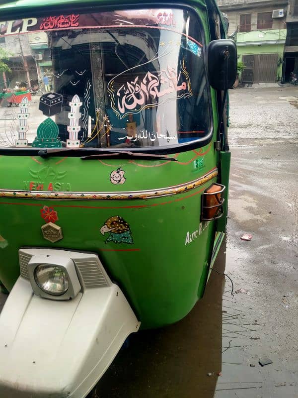 Auto Rikshaw 4 stroke 2