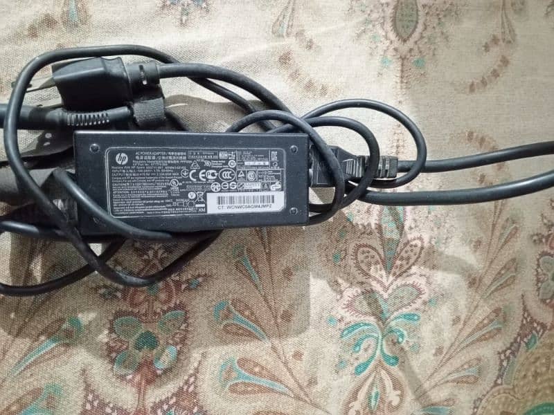 hp laptop charger for sale 1