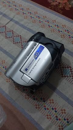 Handycam like new condition