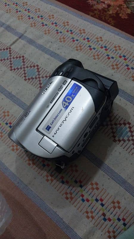 Handycam like new condition 0