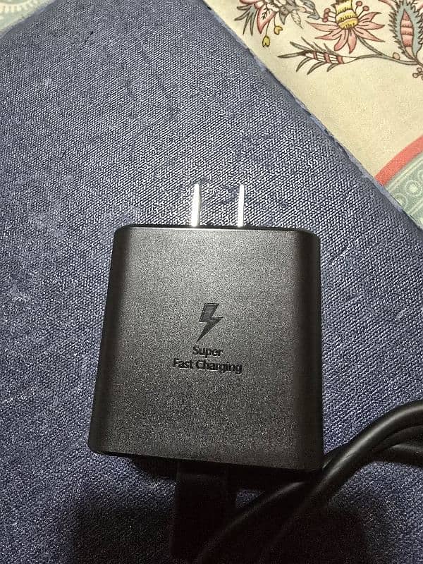 Samsung 45W charger with 5A cable 1