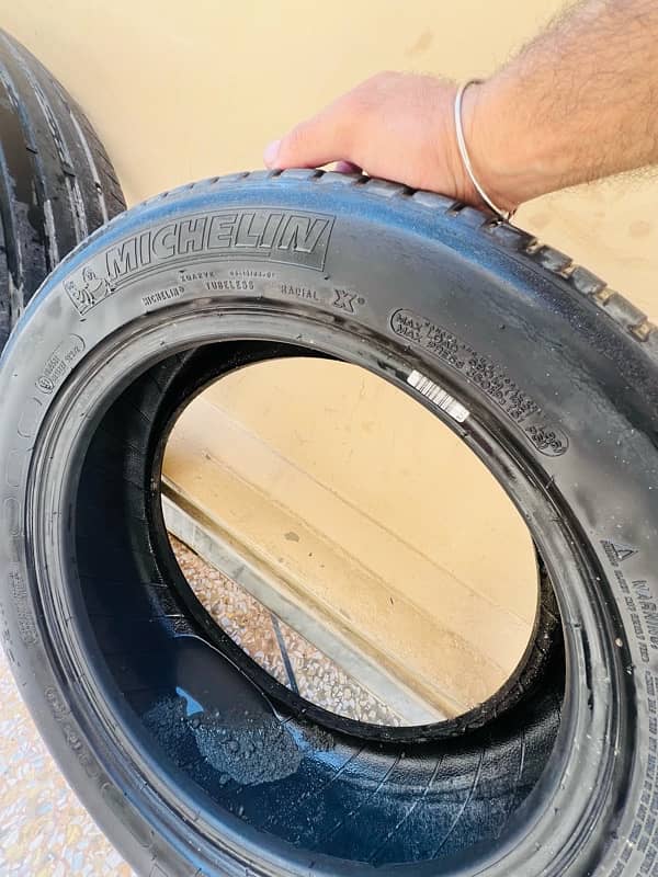 lowprofile 2 michelin tires 2 maxxis tires 225/50R18 9