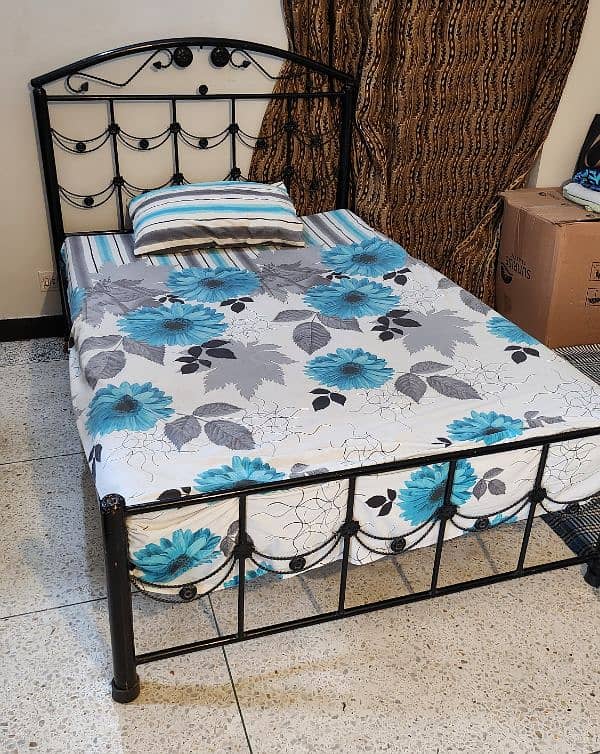 Single Bed With Mattress For Sale 0