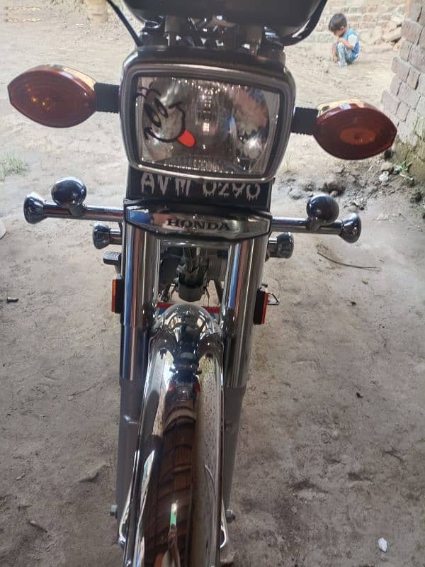 Honda 125 2024 1