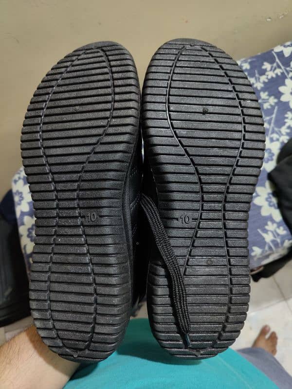 full black new shoes size 10 all perfect. 3