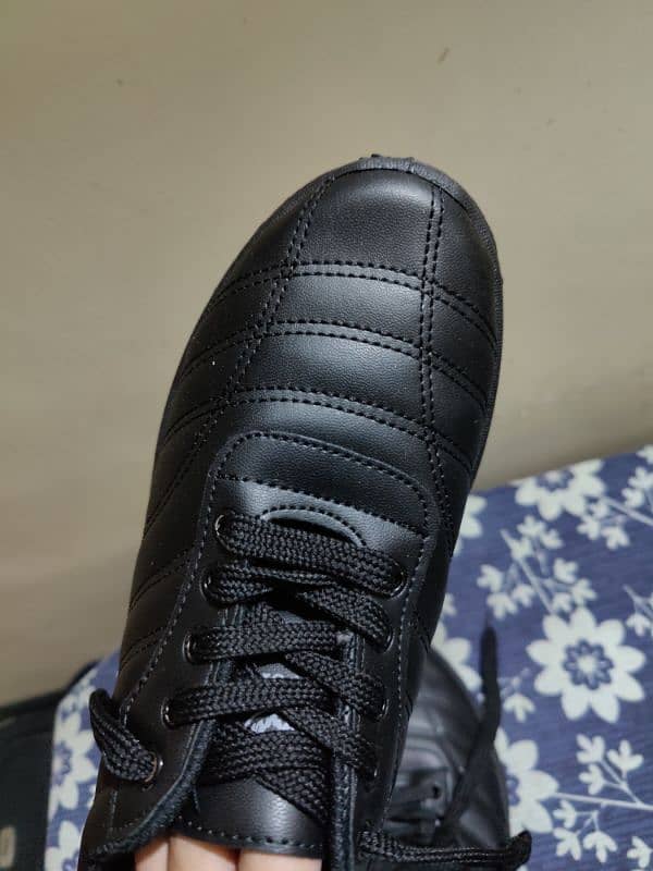 full black new shoes size 10 all perfect. 6