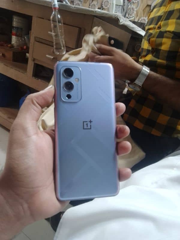 OnePlus 9 5g 8/128 exchange possible 2