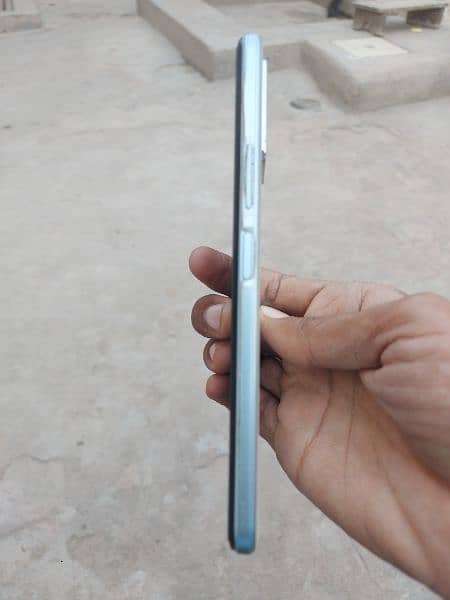 vivo Y21s 4 / 64 sale or exchange 2