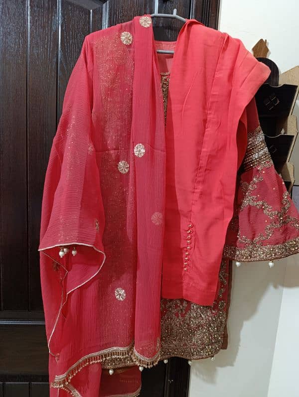 Embroidered 3 piece ready to wear suit 3