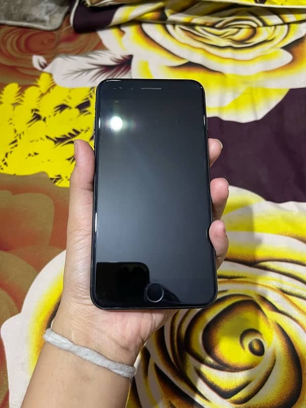 iPhone 7 Plus 128GB non PTA approved 2