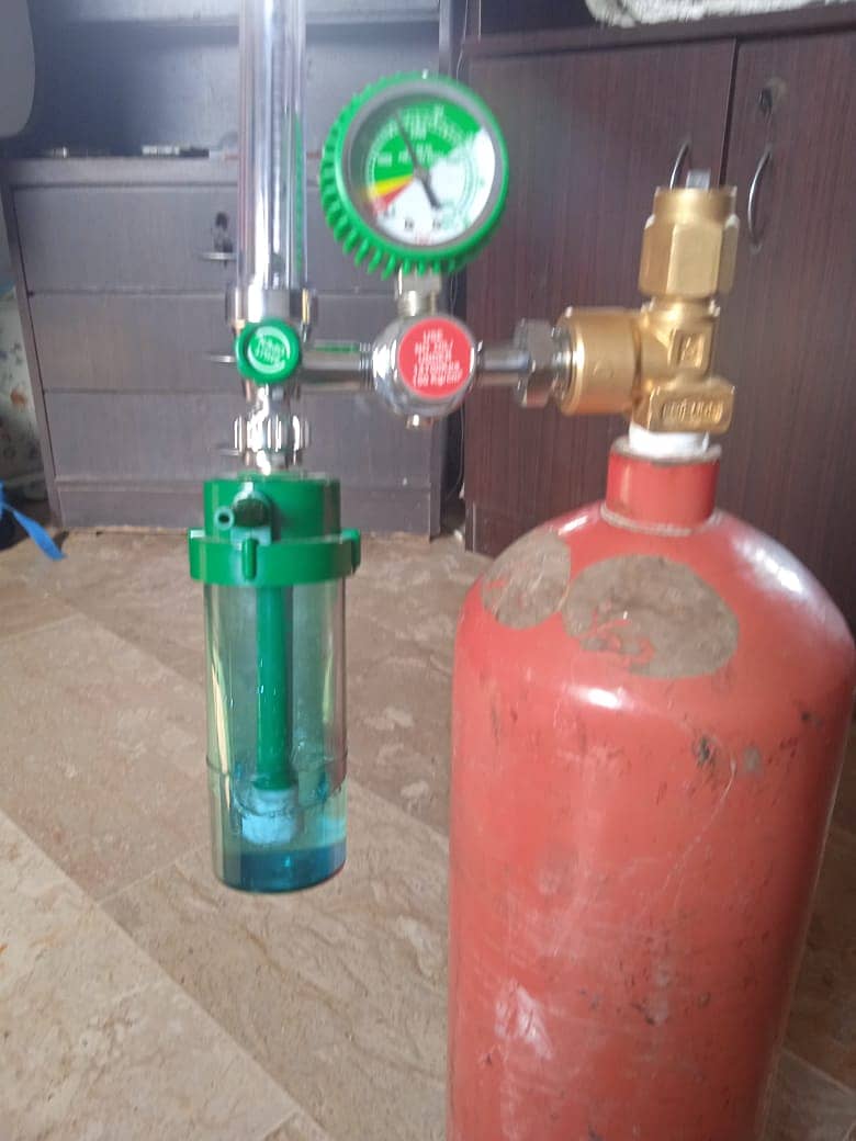 OXYGEN CYLINDER FOR SALE 3