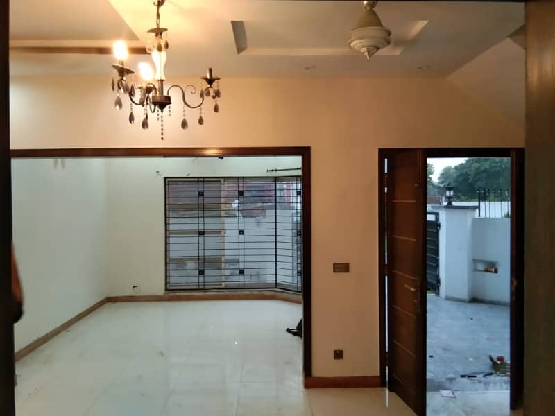 5 Marla Full House Is Available For Rent For Rent For Rent In Dha Phase 5 8