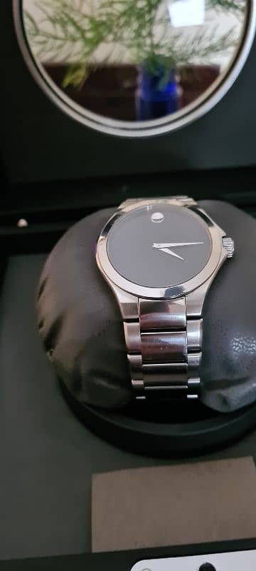 Movado DEFIO  Gents wrist watch Sapphire crystal. Far Better than Rado 4