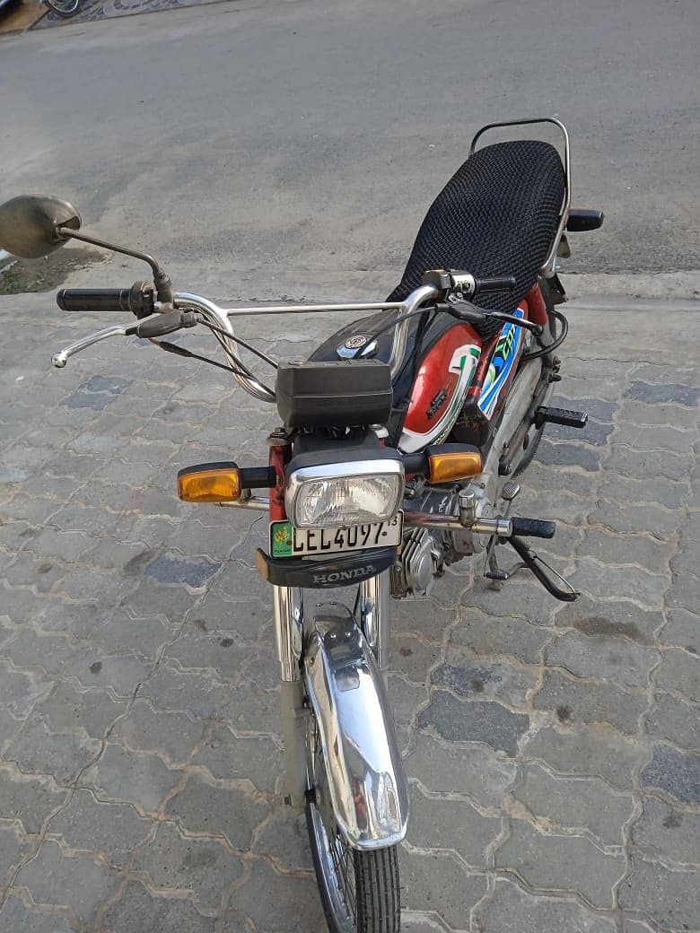 HONDA CD 70 2