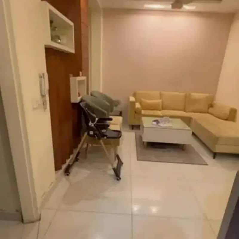 8.25 marla house for sale in paragon city lahore 12