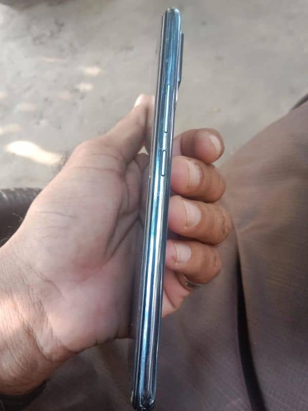 Vivov21e 6