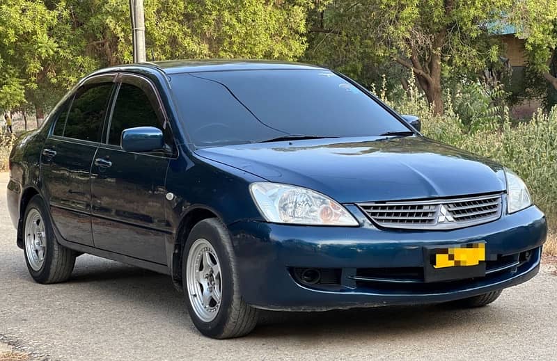 Mitsubishi Lancer 2007 model 2012 registered 1