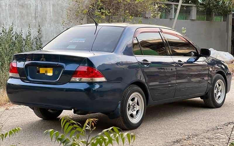 Mitsubishi Lancer 2007 model 2012 registered 2