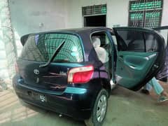 Toyota Vitz 2001. registerd 2007